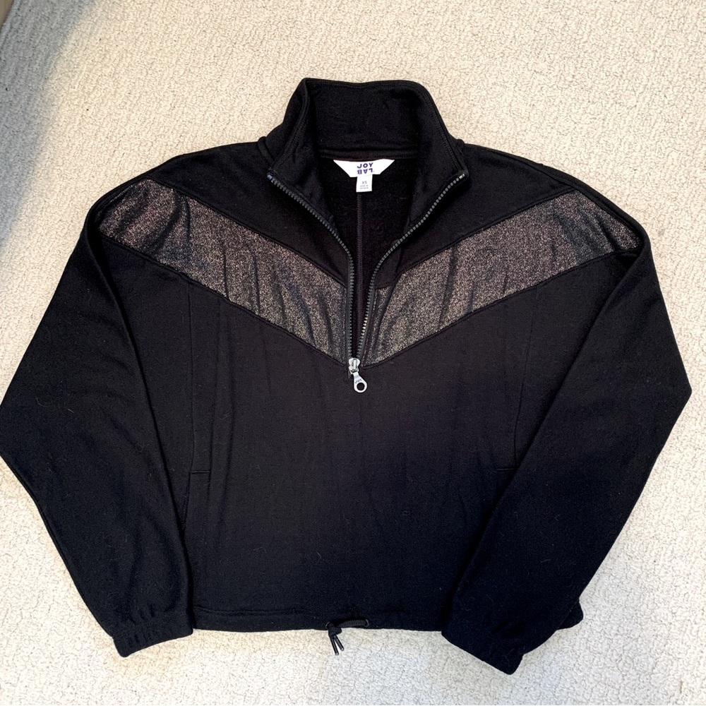 Sweatshirt - Like New